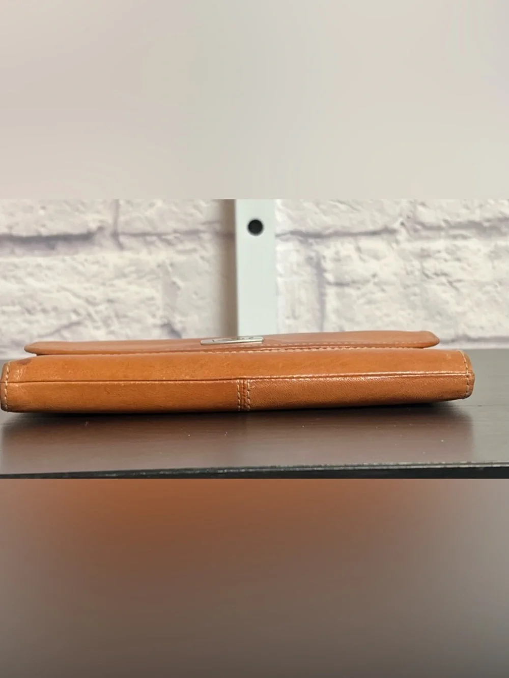 Fossil Genuine Leather Tri-Fold Wallet - Picture 9 of 14